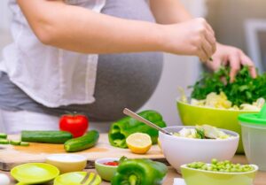 غذاهای پایین آورنده قند خون در بارداری